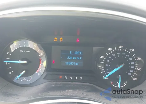 2015 Ford Fusion S z USA, uszkodzony, nr VIN 1FA6P0G78F5123667